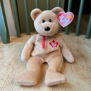Ty Beanie Babies Tan— True, Canadian Maple Leaf